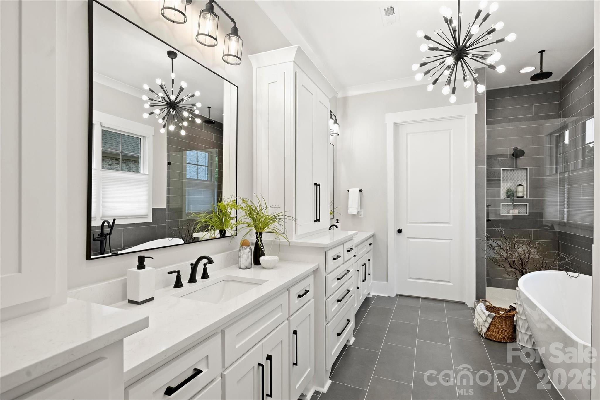 8163 Fairview Road Charlotte NC 28226