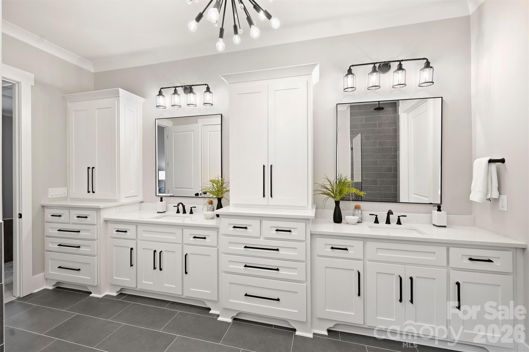 8163 Fairview Road Charlotte NC 28226
