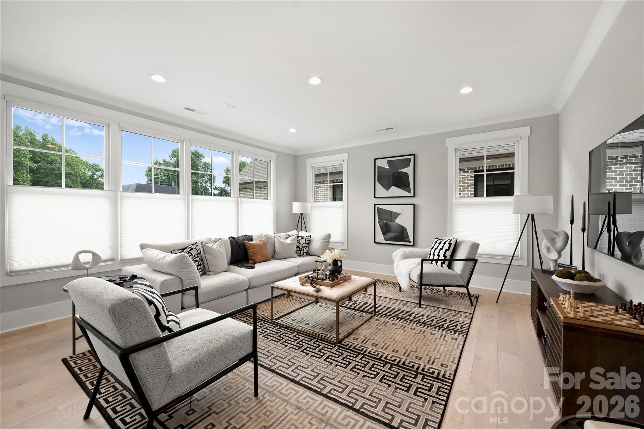 8163 Fairview Road Charlotte NC 28226
