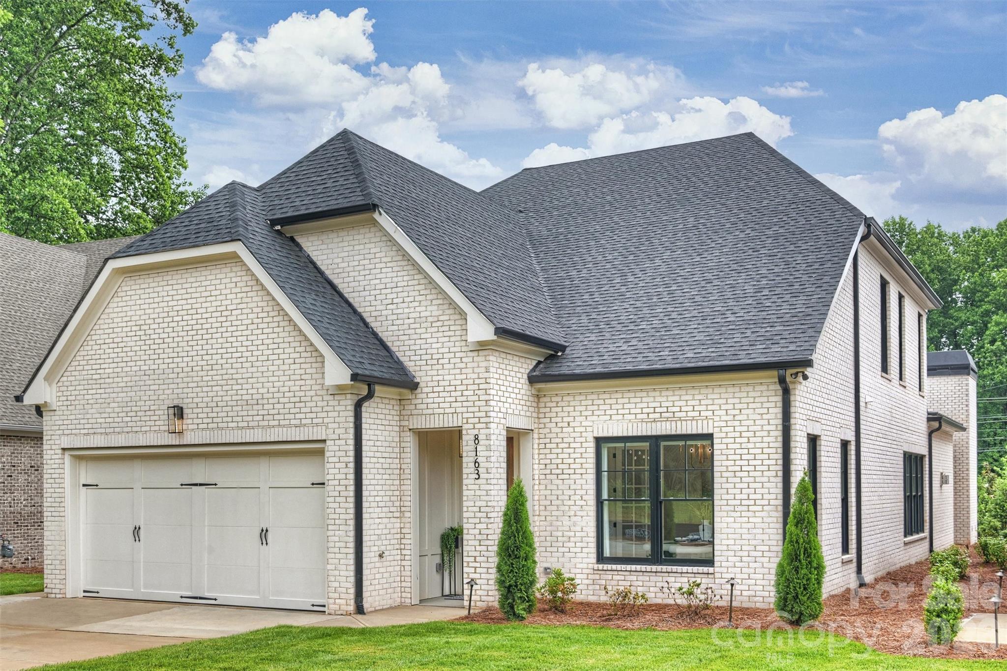 8163 Fairview Road Charlotte NC 28226