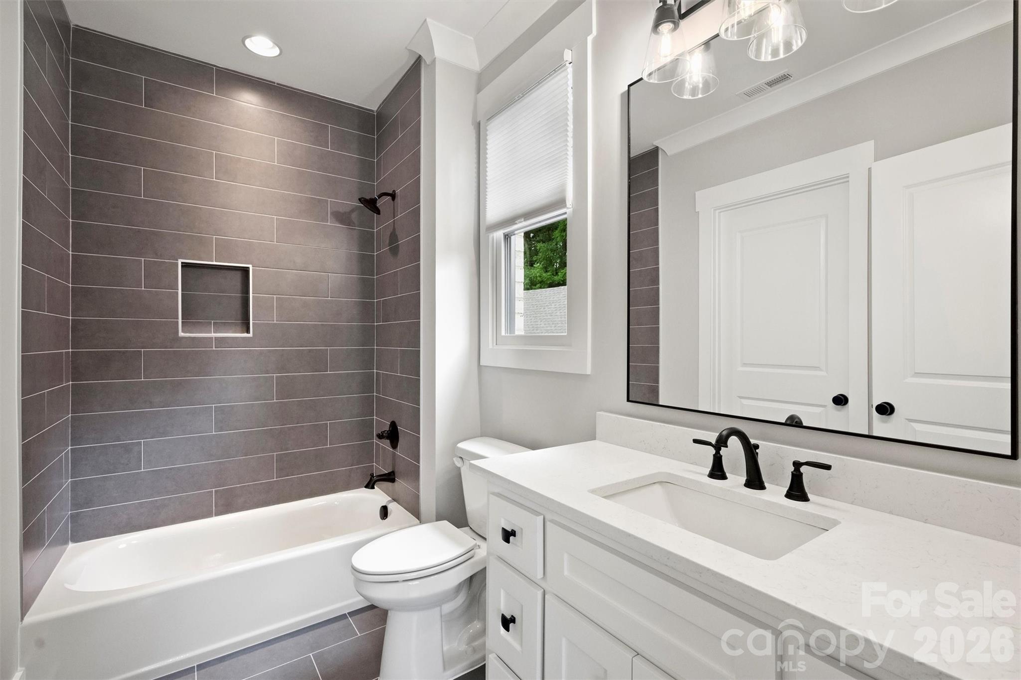 8163 Fairview Road Charlotte NC 28226
