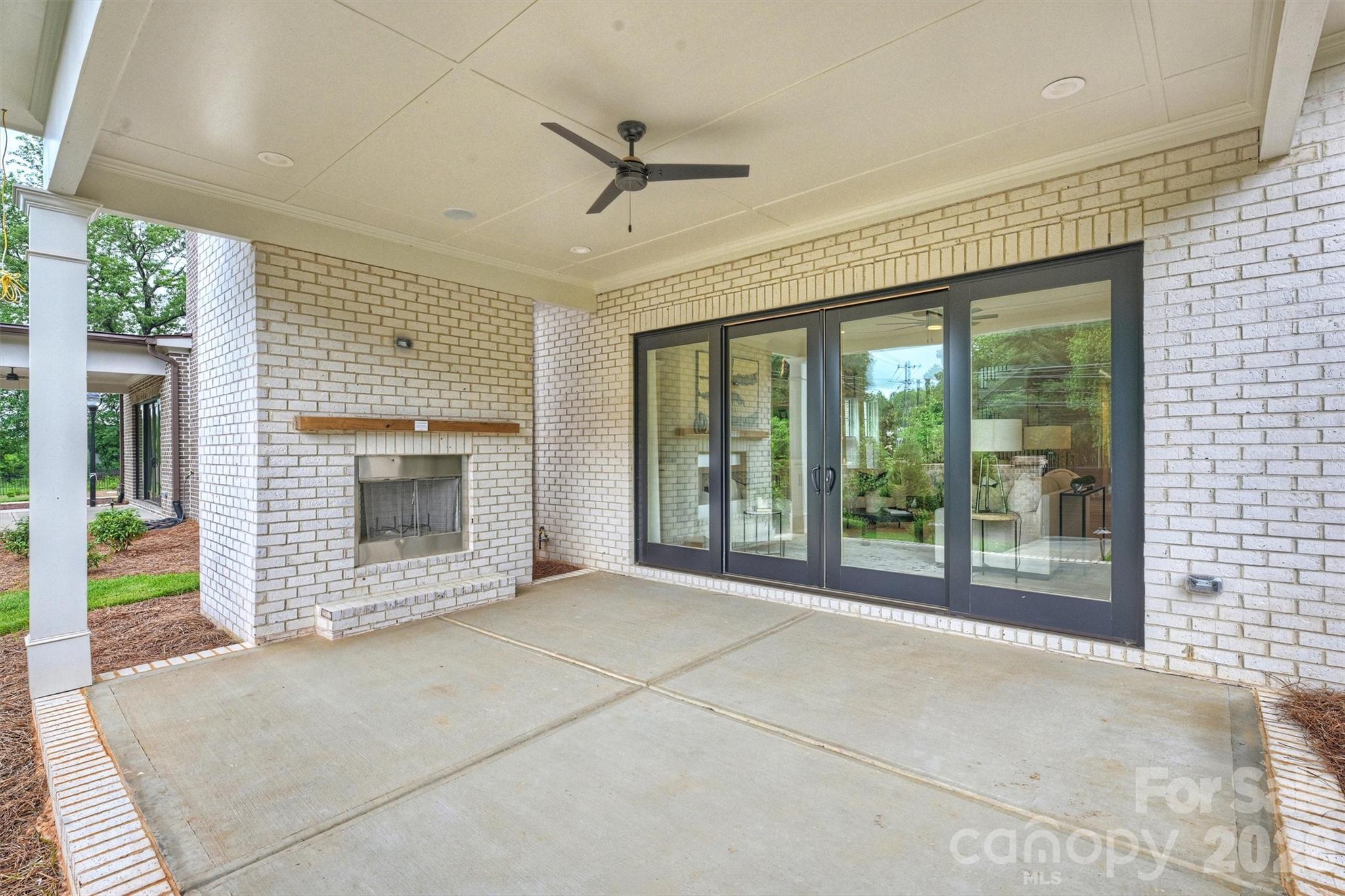 8163 Fairview Road Charlotte NC 28226