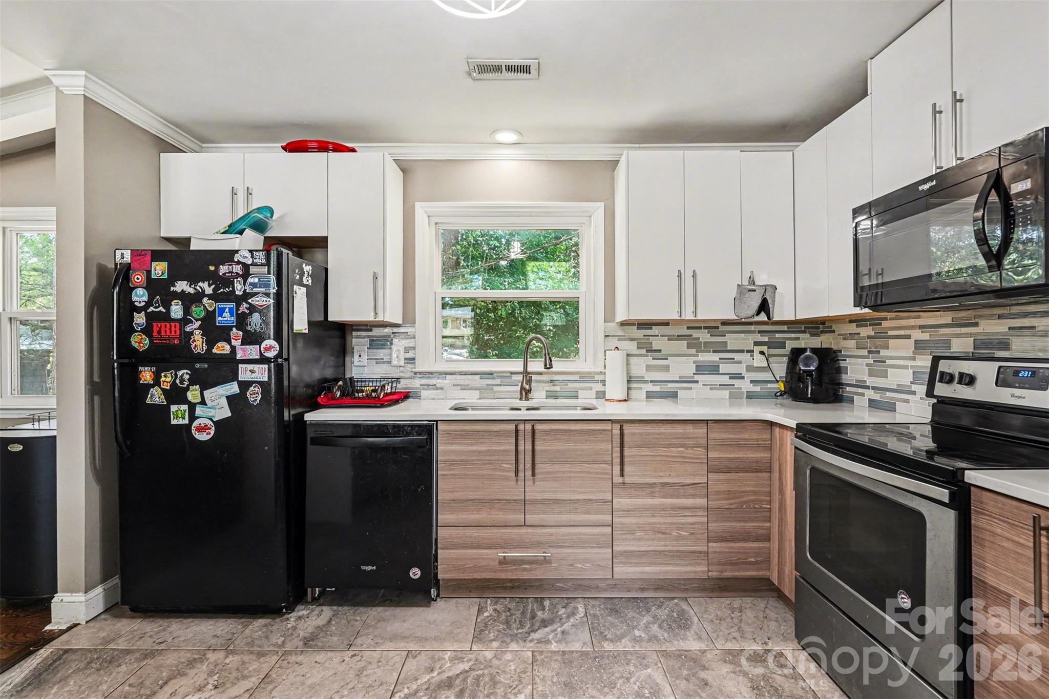 912 Bannister Place Charlotte NC 28213
