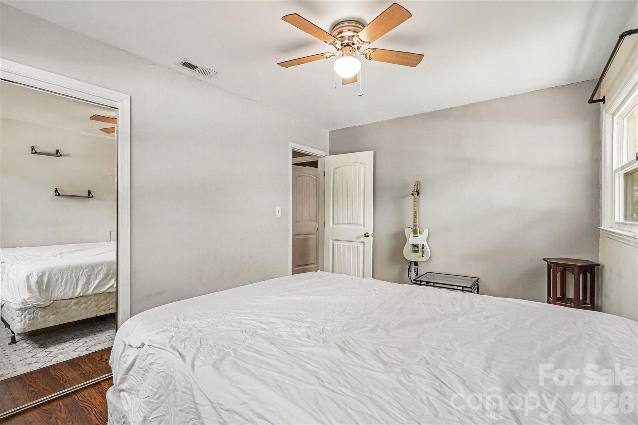 912 Bannister Place Charlotte NC 28213