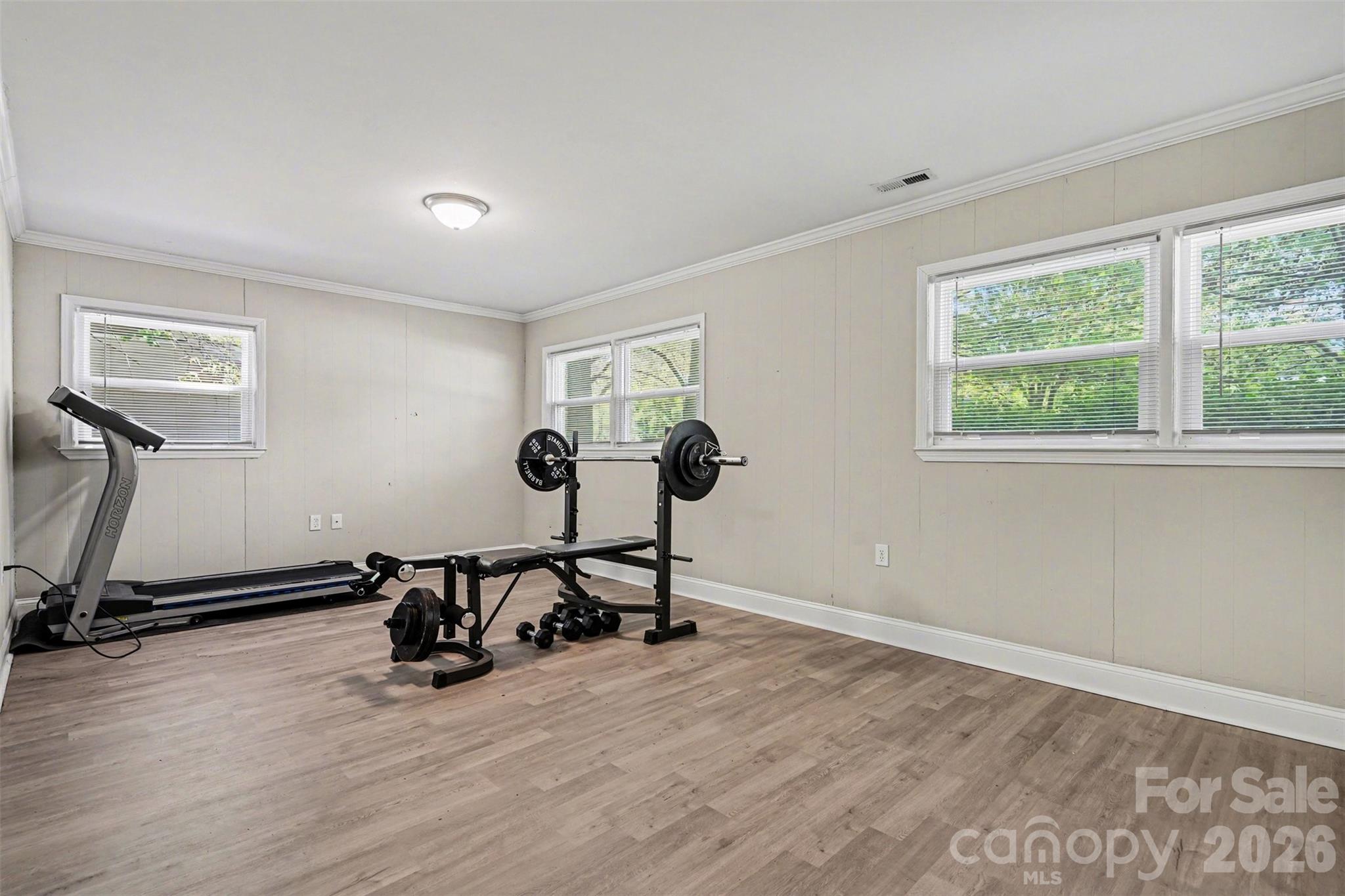 912 Bannister Place Charlotte NC 28213