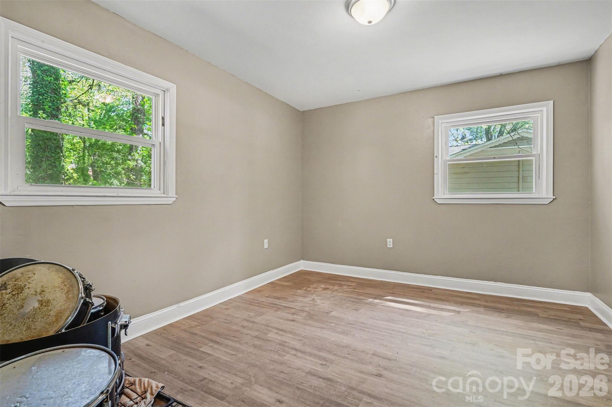 912 Bannister Place Charlotte NC 28213