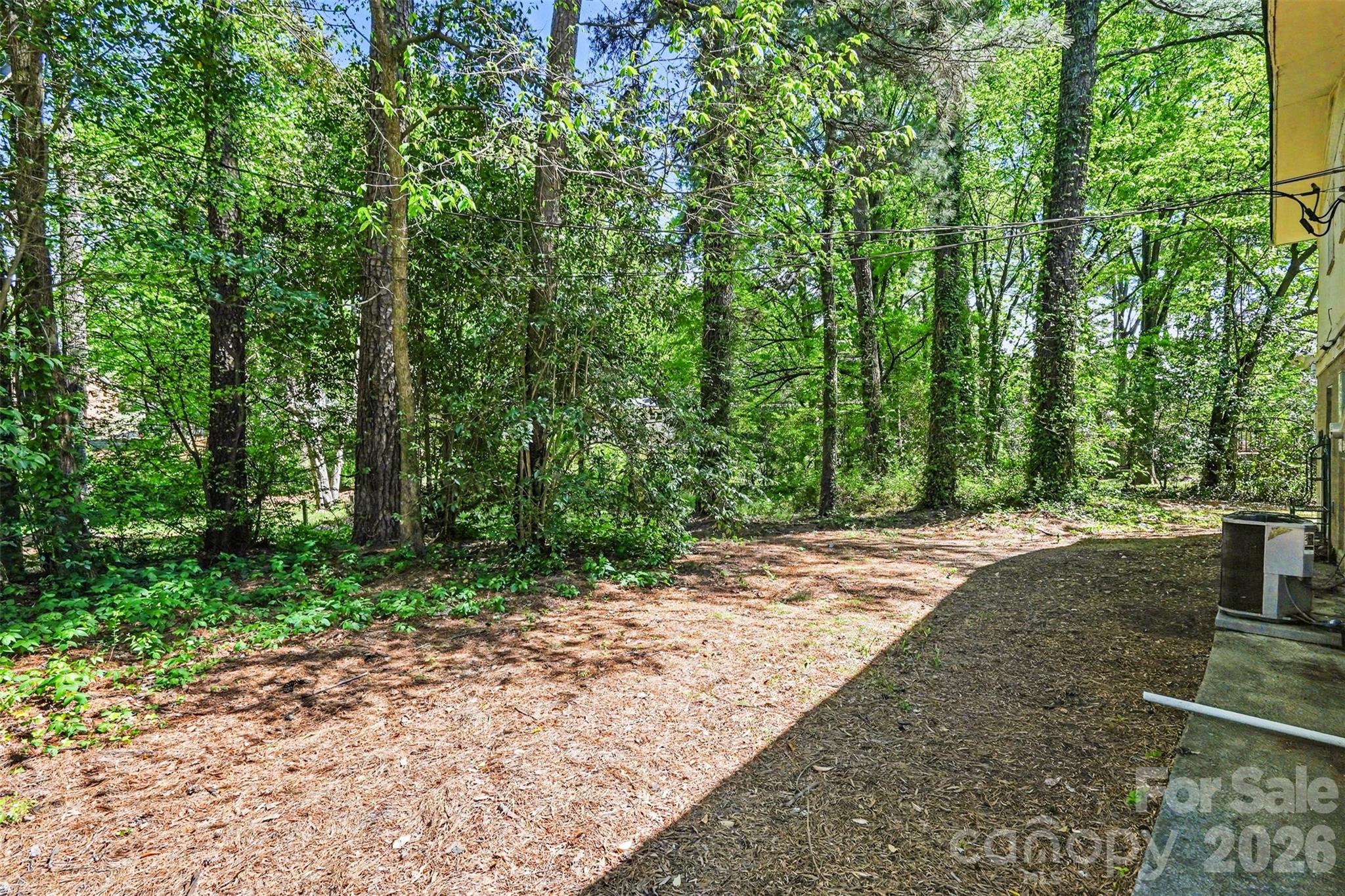 912 Bannister Place Charlotte NC 28213