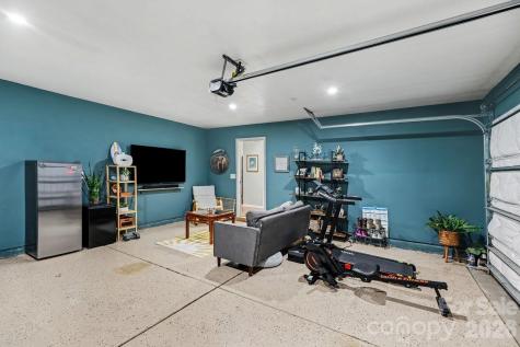 4727 Mcclure Road Charlotte NC 28216