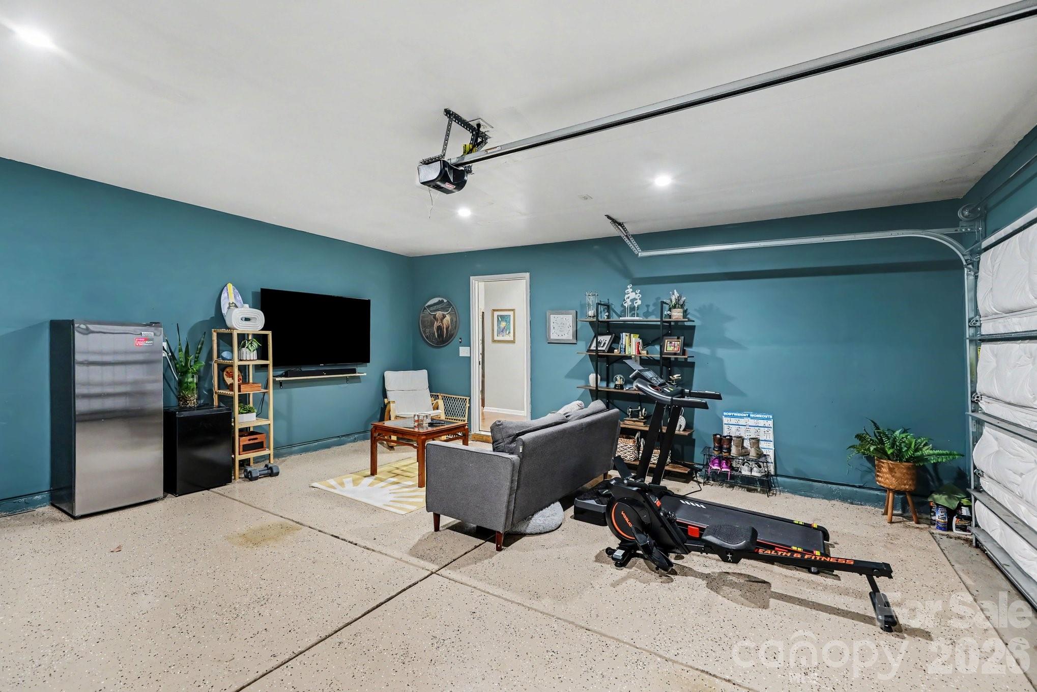 4727 Mcclure Road Charlotte NC 28216