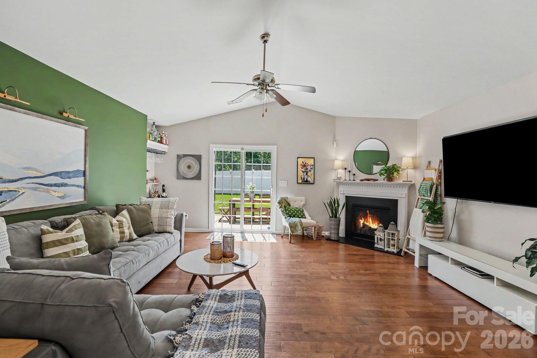 4727 Mcclure Road Charlotte NC 28216