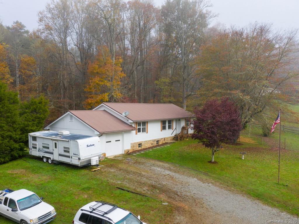 570 Flat Creek Valley Road Lake Toxaway NC 28747