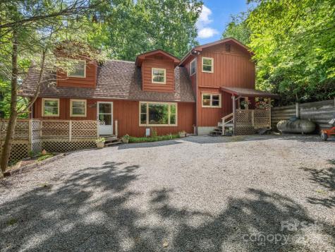 150 Marcellina Drive Fairview NC 28730