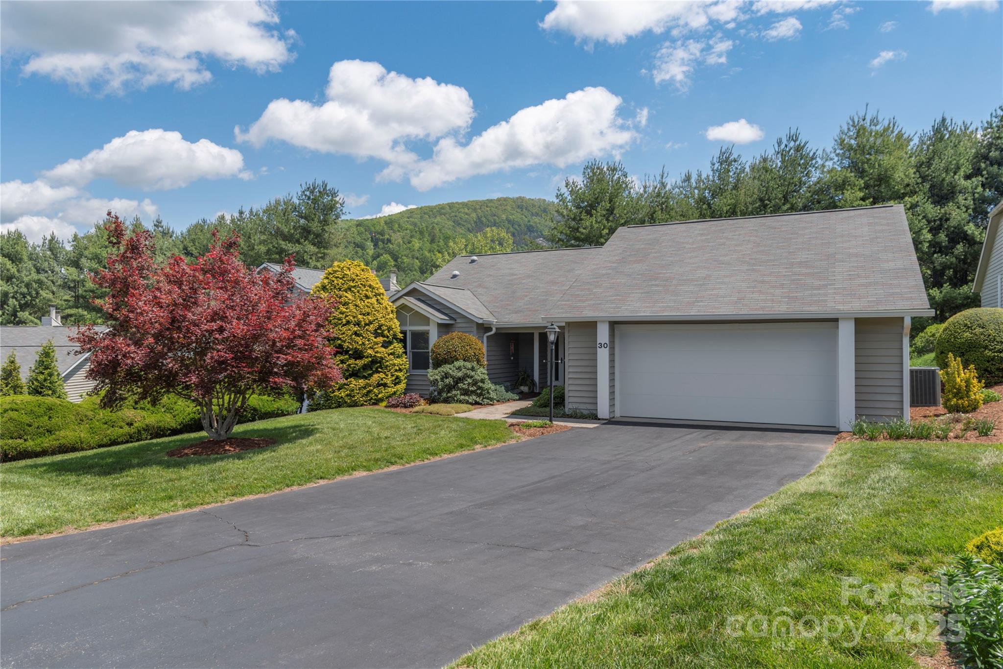 30 Cedarcliff Circle Asheville NC 28803