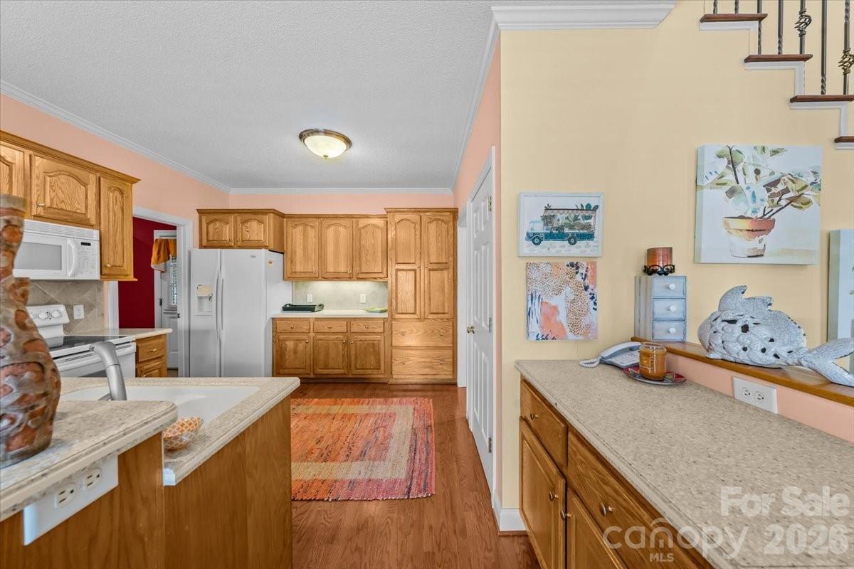 704 Shoreline Drive New London NC 28127