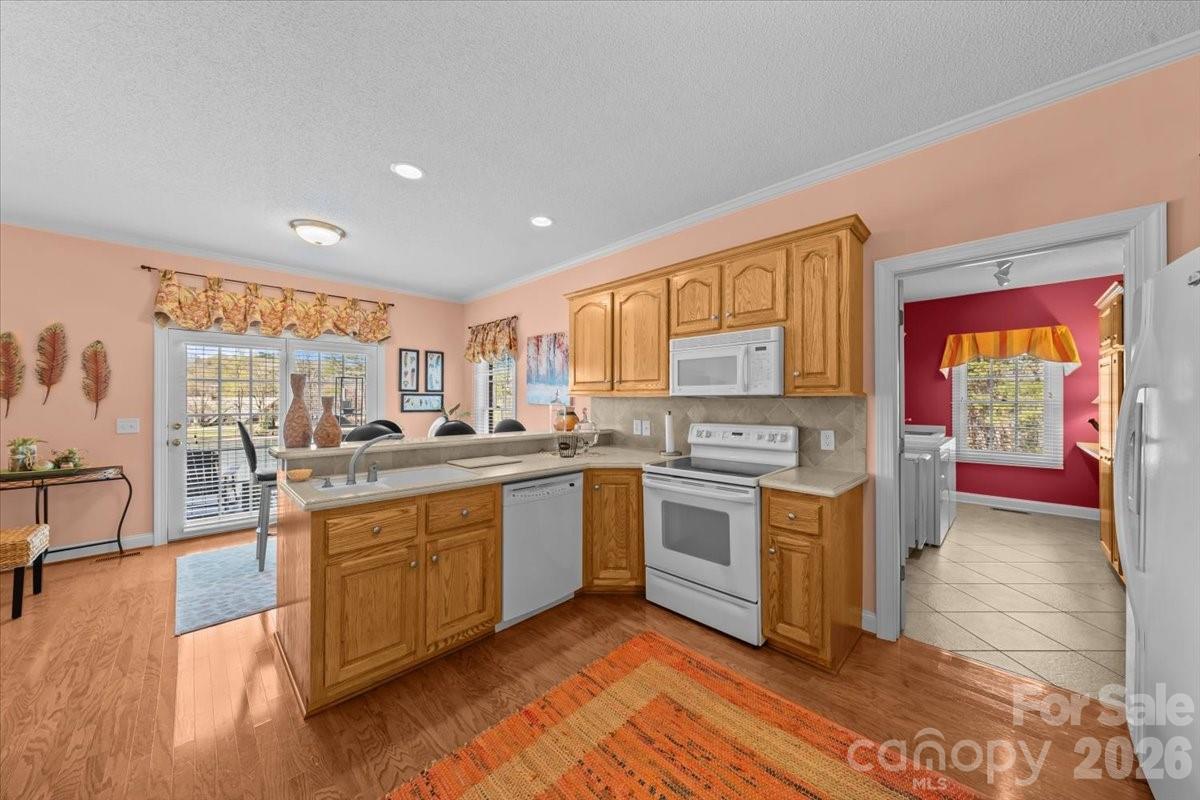 704 Shoreline Drive New London NC 28127