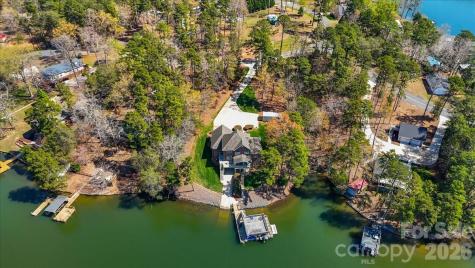 704 Shoreline Drive New London NC 28127
