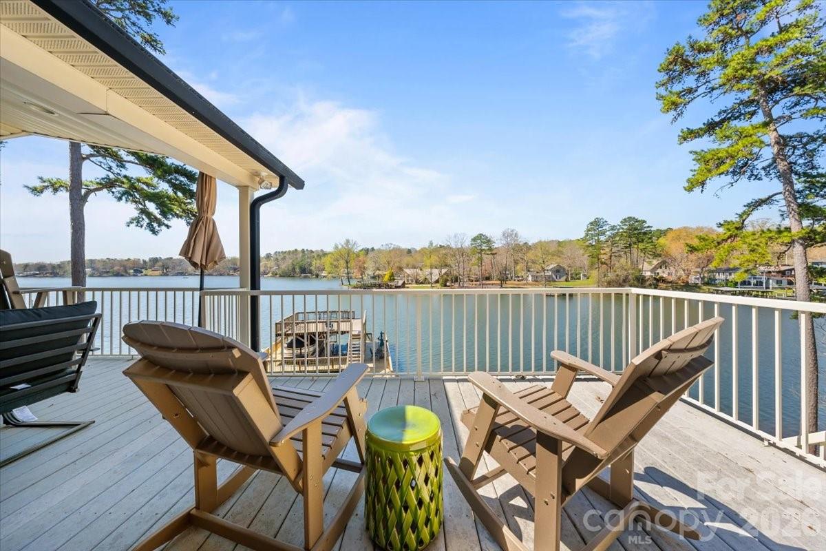 704 Shoreline Drive New London NC 28127