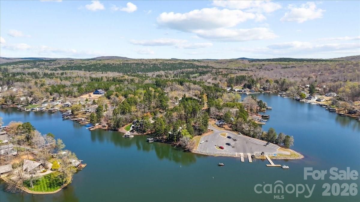 704 Shoreline Drive New London NC 28127