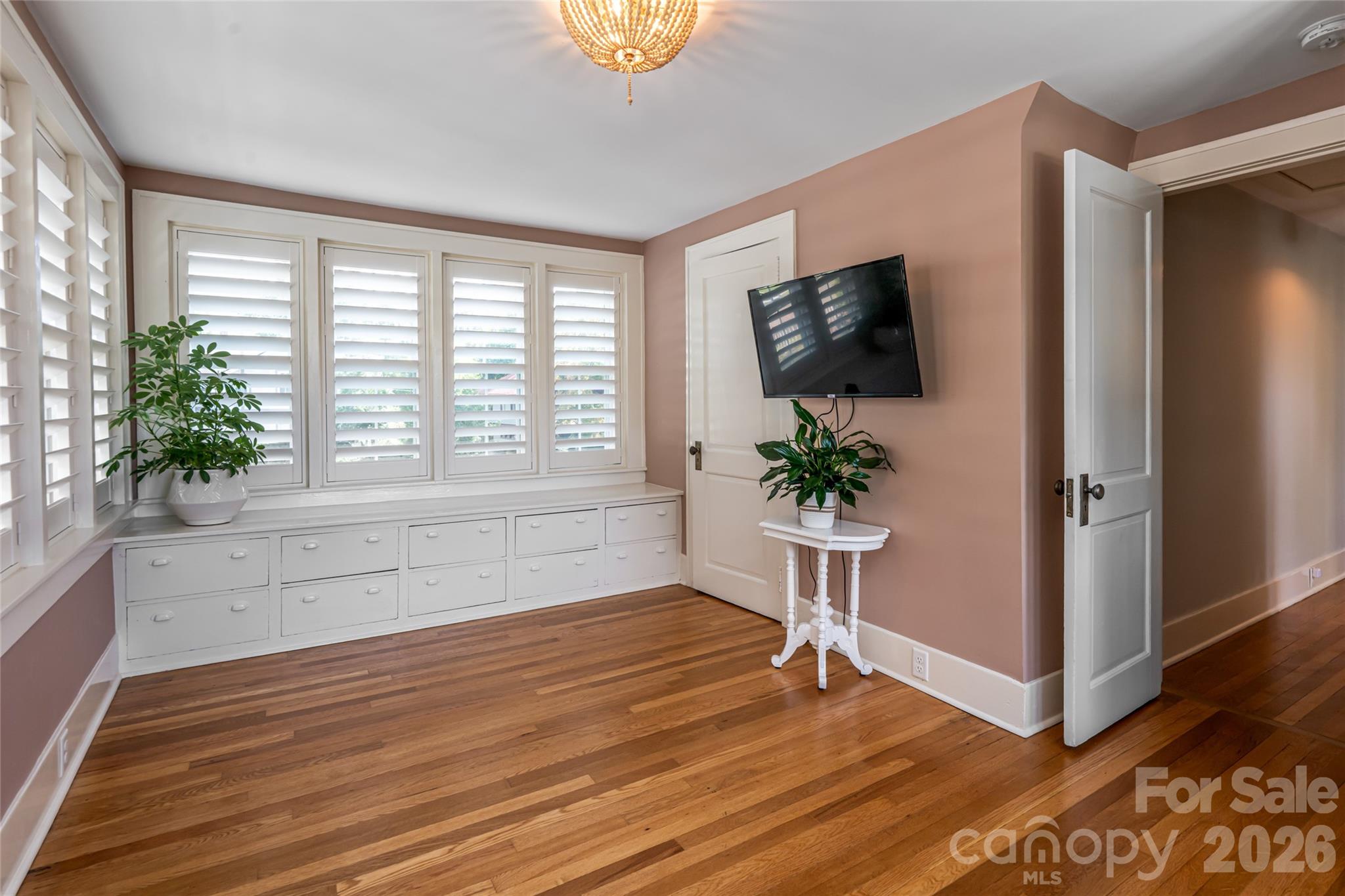 55 Edgemont Road Asheville NC 28801