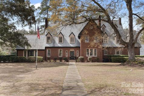 1503 Elm Street Conway SC 29526