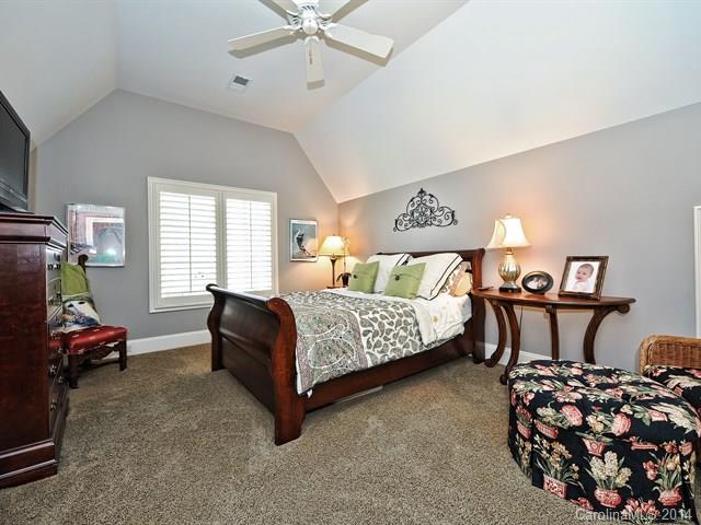 6304 Saint Stephen Lane Charlotte NC 28210