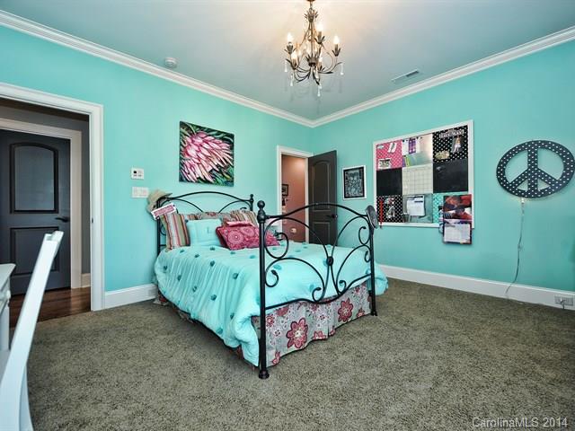 6304 Saint Stephen Lane Charlotte NC 28210
