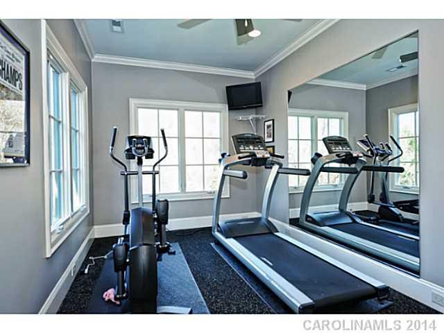 6304 Saint Stephen Lane Charlotte NC 28210