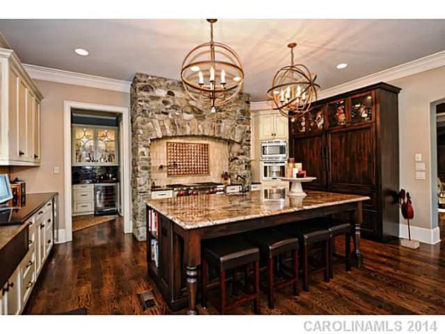 6304 Saint Stephen Lane Charlotte NC 28210