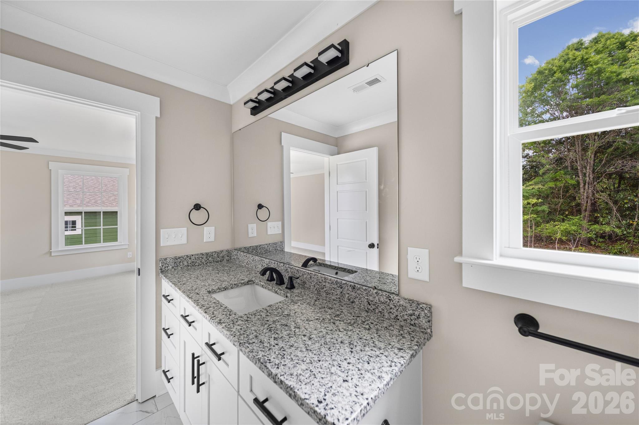 906 Dewey Street Badin NC 28009