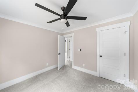 906 Dewey Street Badin NC 28009
