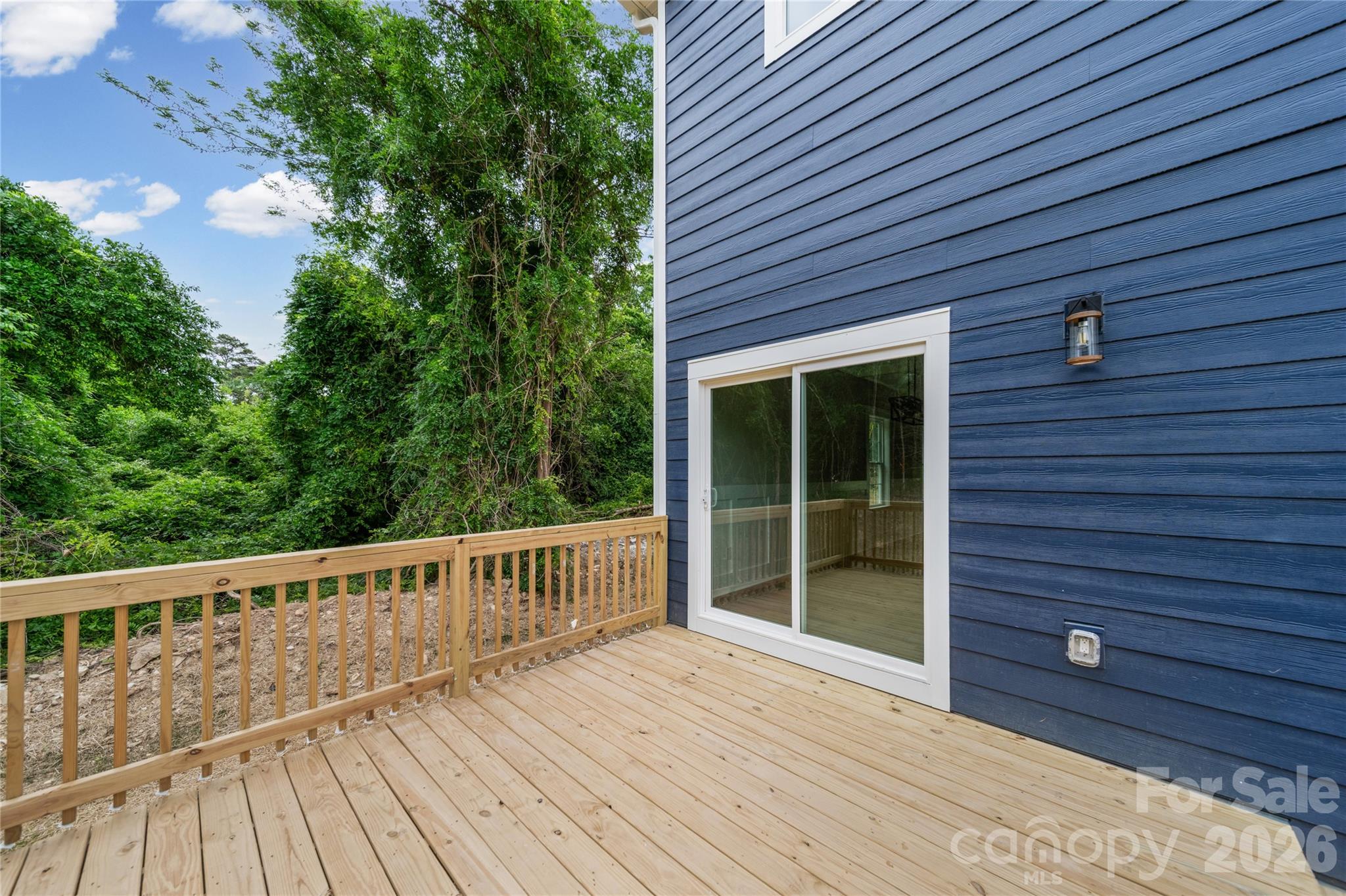 906 Dewey Street Badin NC 28009