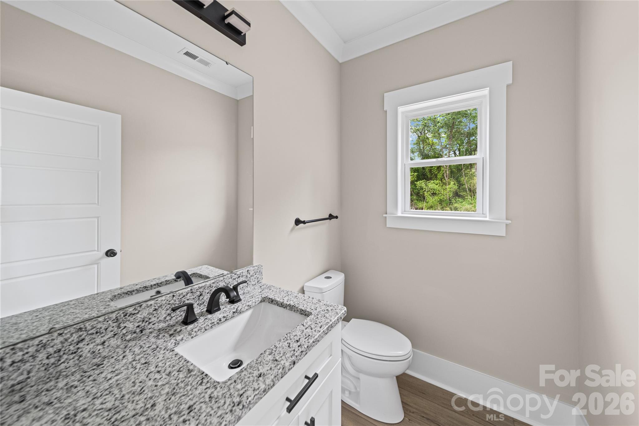 906 Dewey Street Badin NC 28009