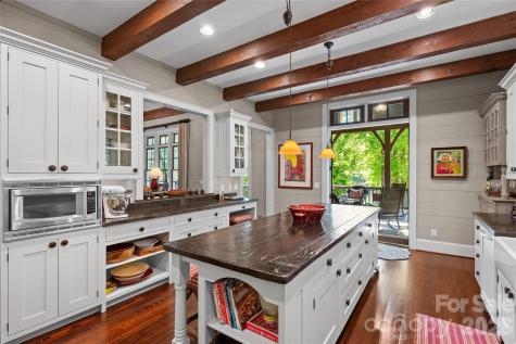 1585 Cold Mountain Road Lake Toxaway NC 28747