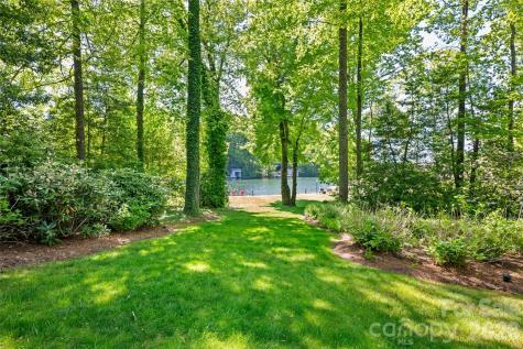 1585 Cold Mountain Road Lake Toxaway NC 28747