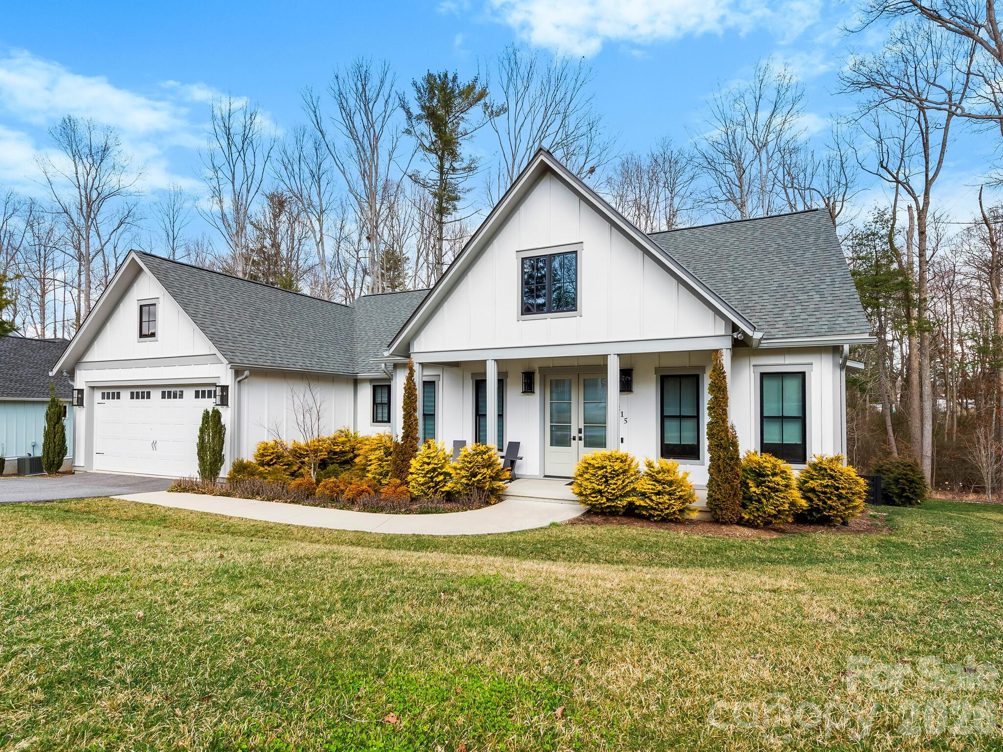 215 Lindsey Farm Drive Flat Rock NC 28731