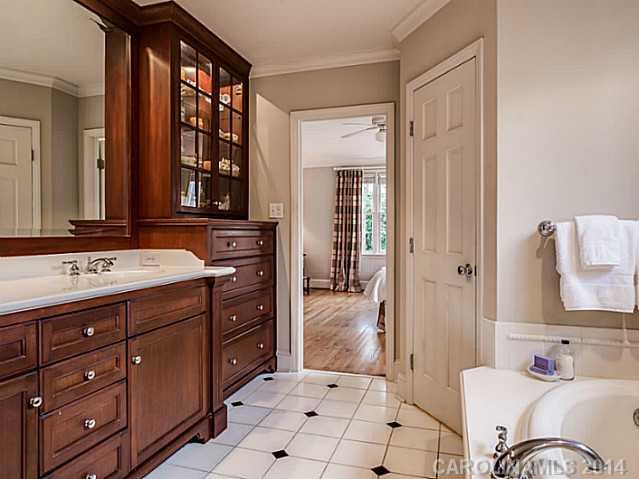 1930 Maryland Avenue Charlotte NC 28209