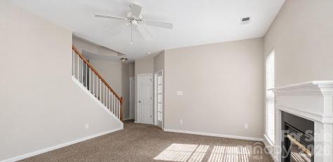 1212 Oakdale Commons Court Charlotte NC 28216