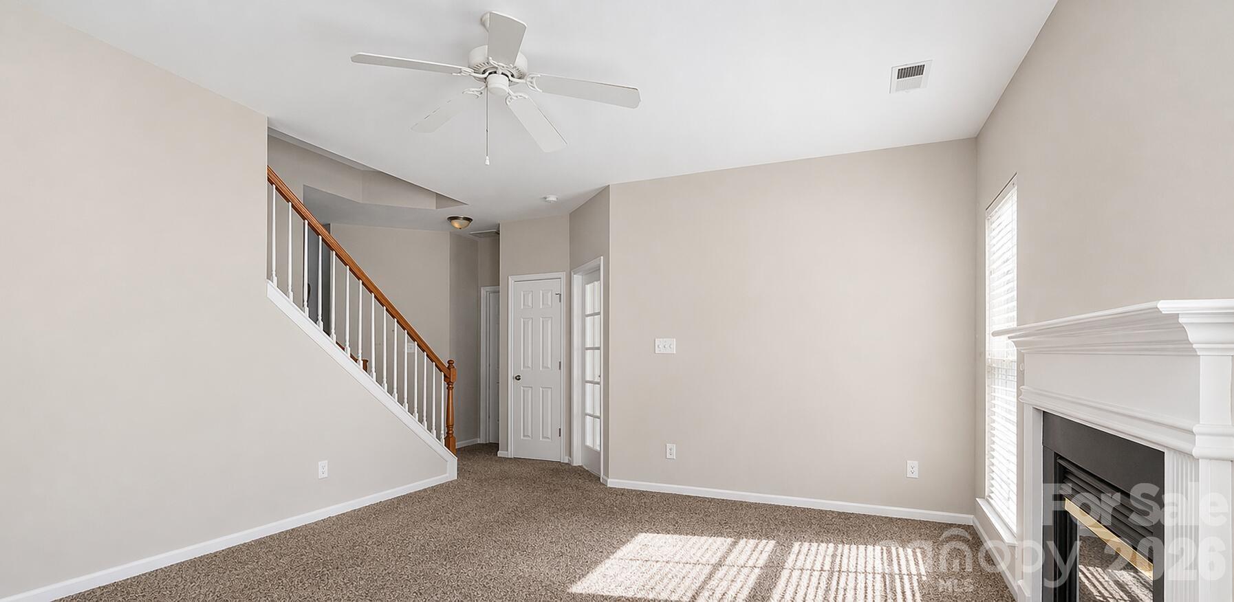 1212 Oakdale Commons Court Charlotte NC 28216