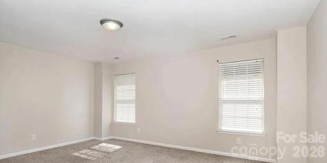 1212 Oakdale Commons Court Charlotte NC 28216
