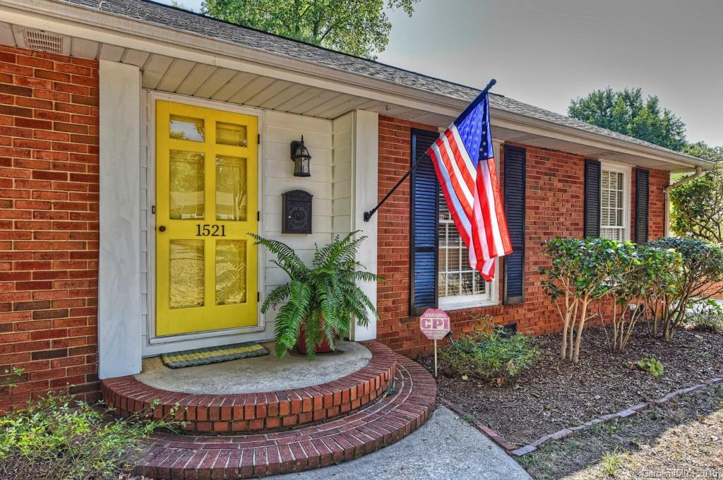 1521 Tamworth Drive Charlotte NC 28210