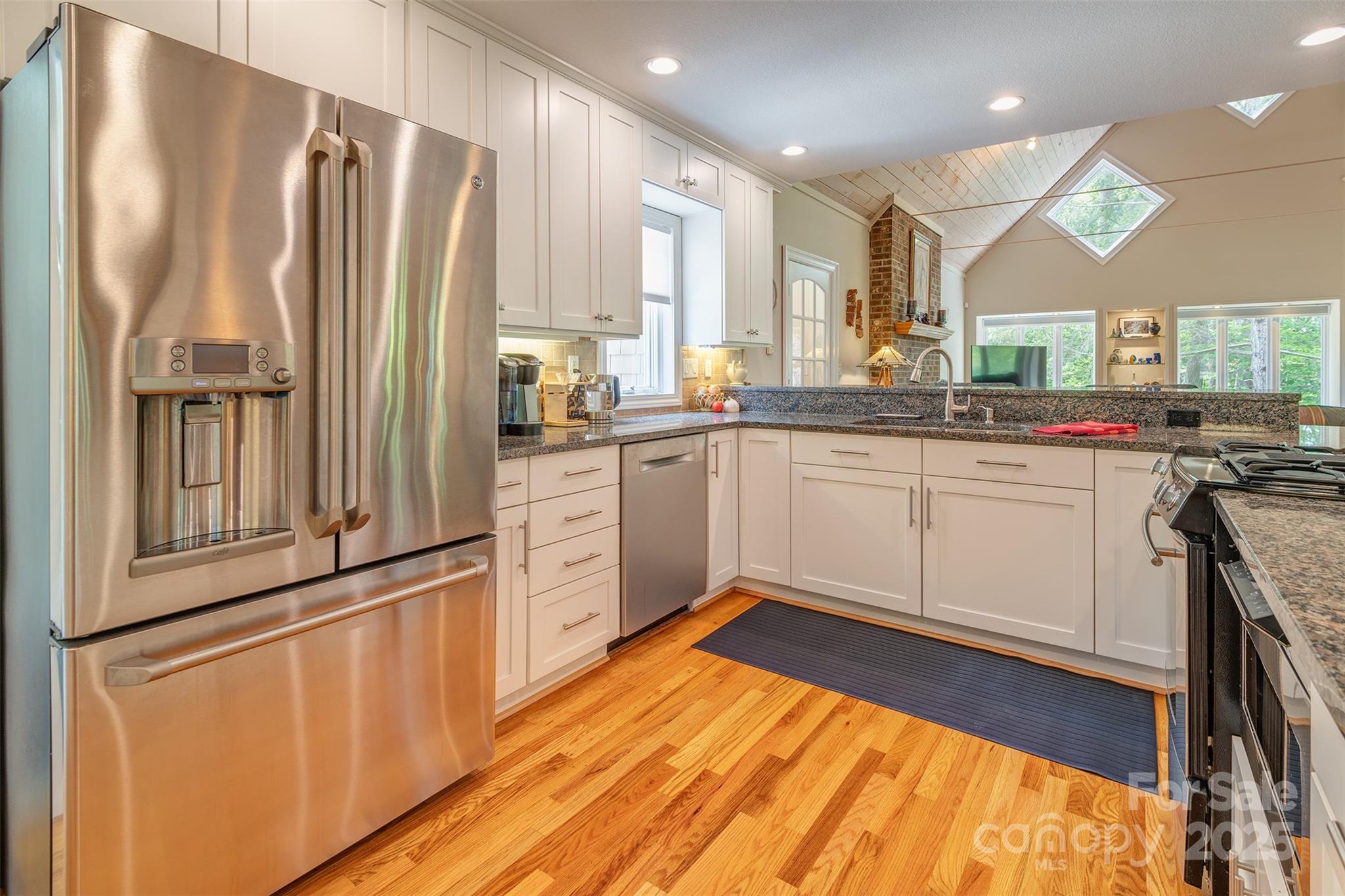 65 Hillcrest Drive Weaverville NC 28787