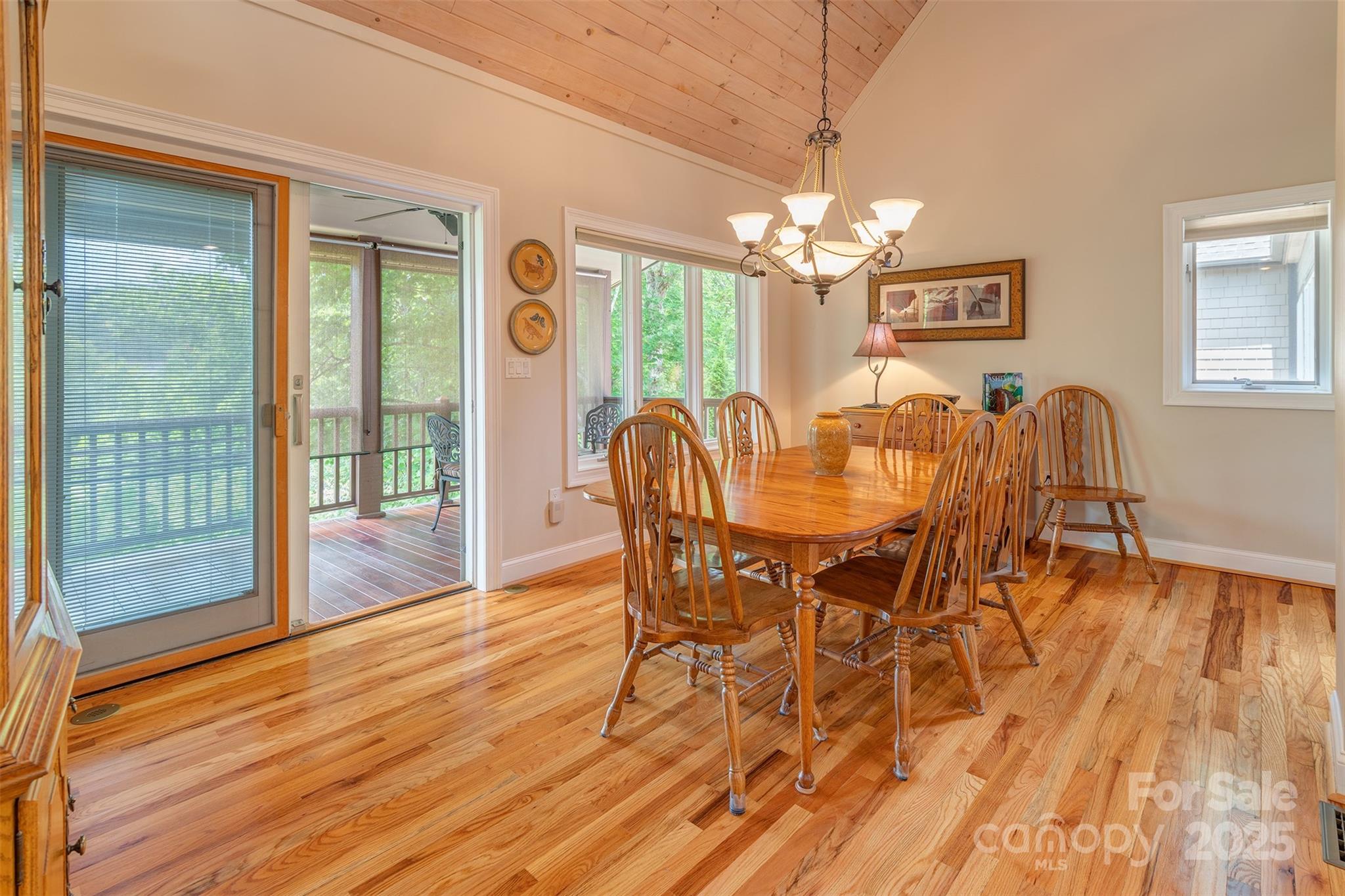 65 Hillcrest Drive Weaverville NC 28787