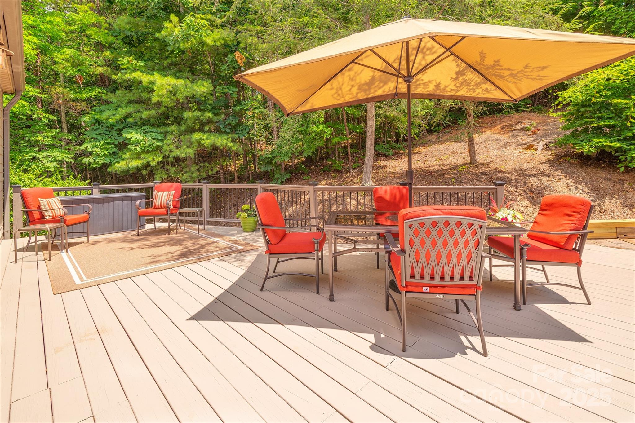 65 Hillcrest Drive Weaverville NC 28787