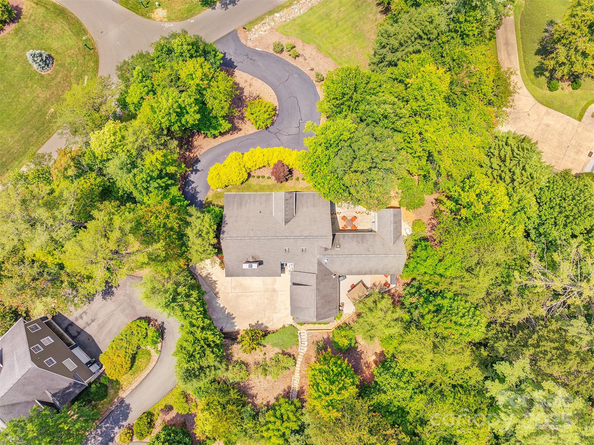 65 Hillcrest Drive Weaverville NC 28787