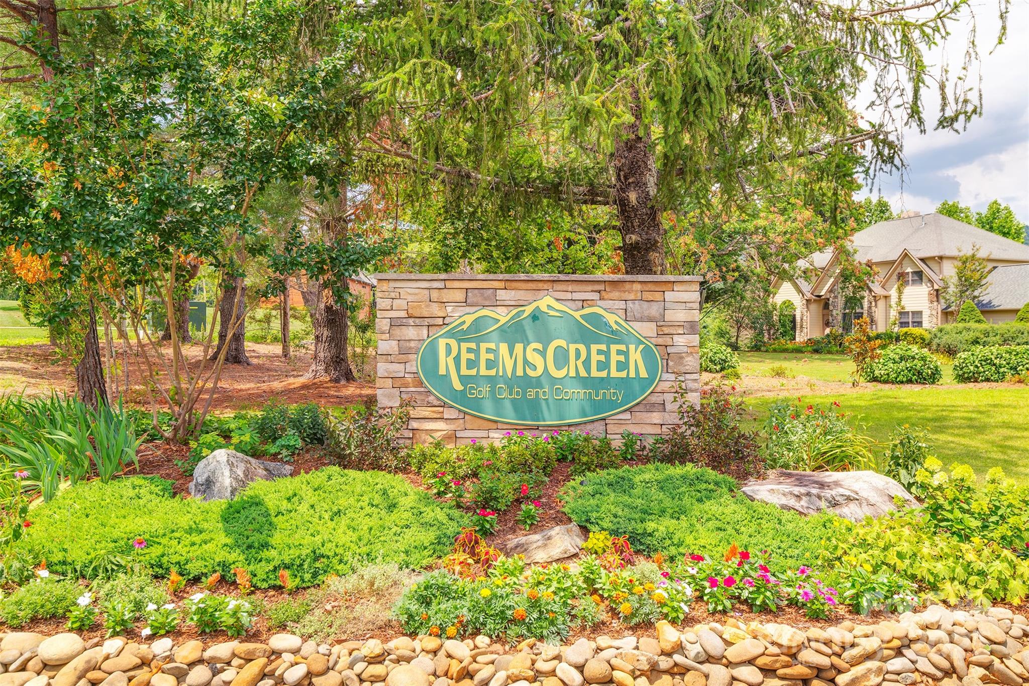 65 Hillcrest Drive Weaverville NC 28787