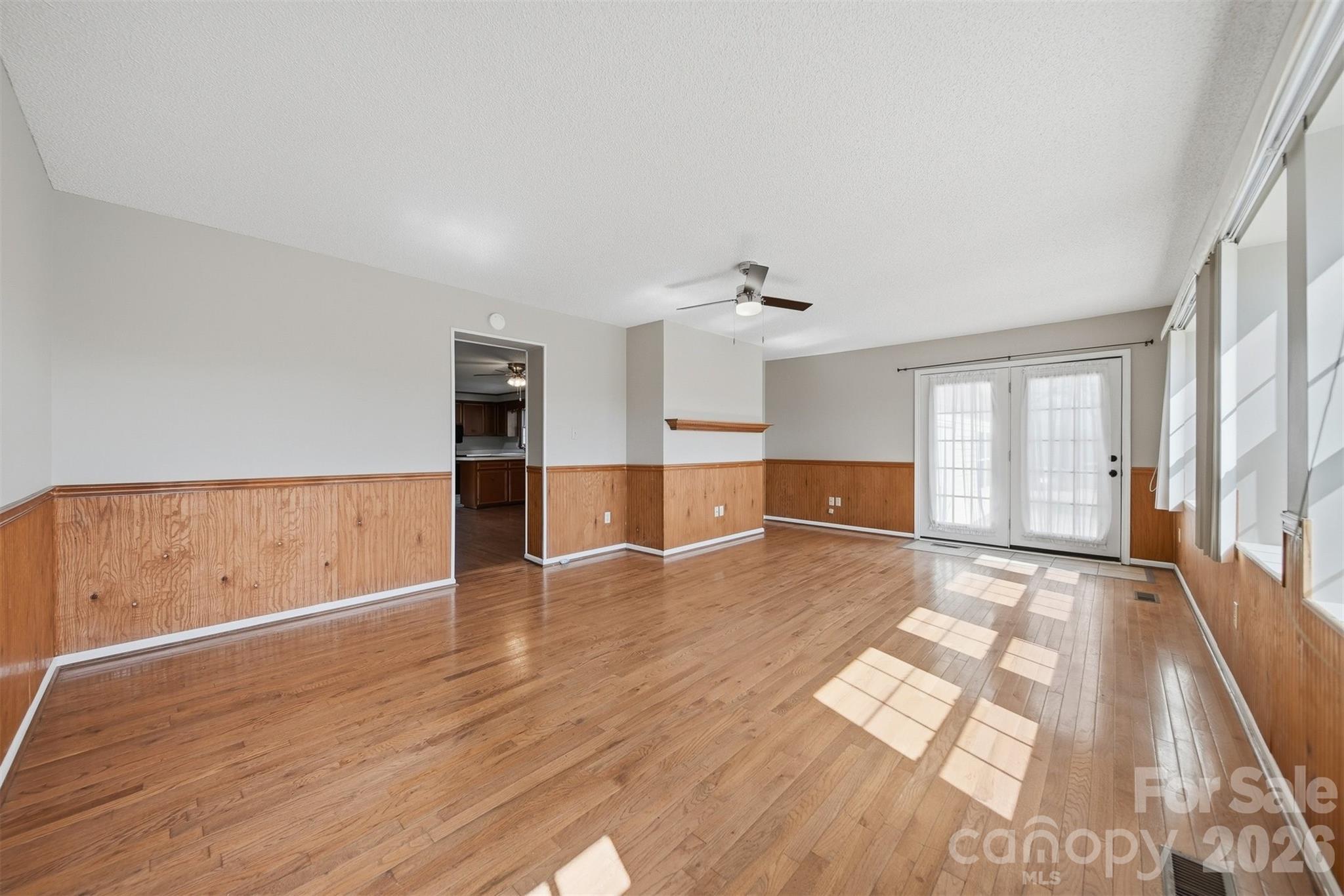 2010 Elizabeth Avenue Hickory NC 28602