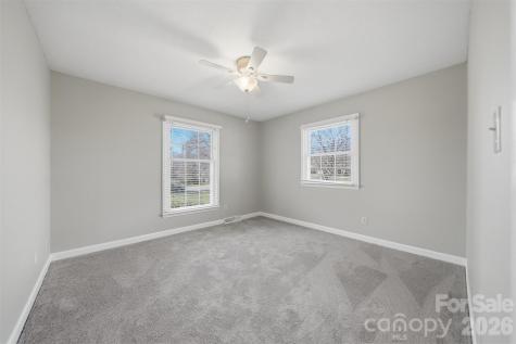 2010 Elizabeth Avenue Hickory NC 28602