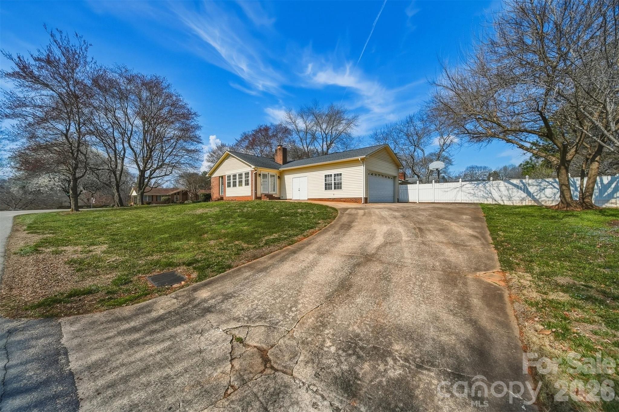 2010 Elizabeth Avenue Hickory NC 28602