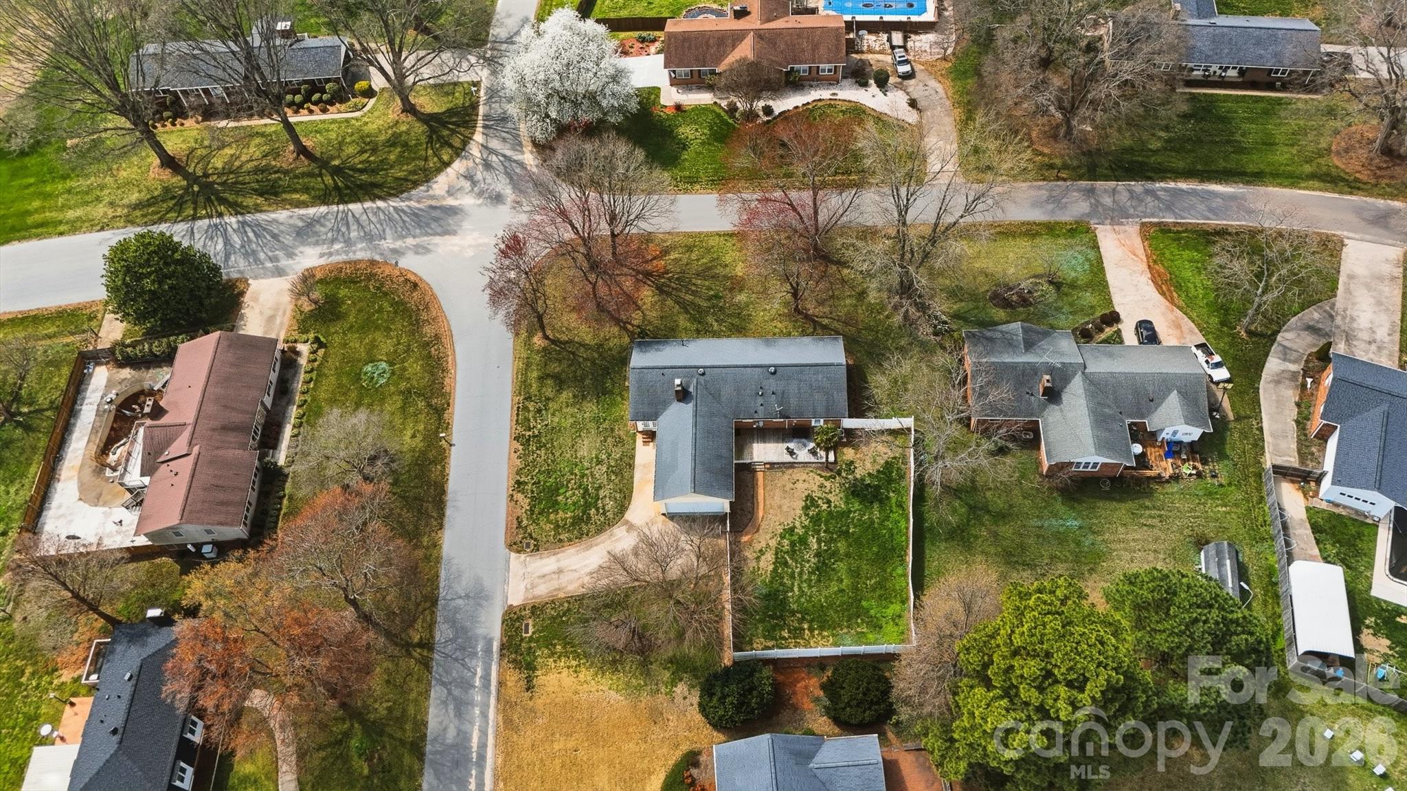 2010 Elizabeth Avenue Hickory NC 28602