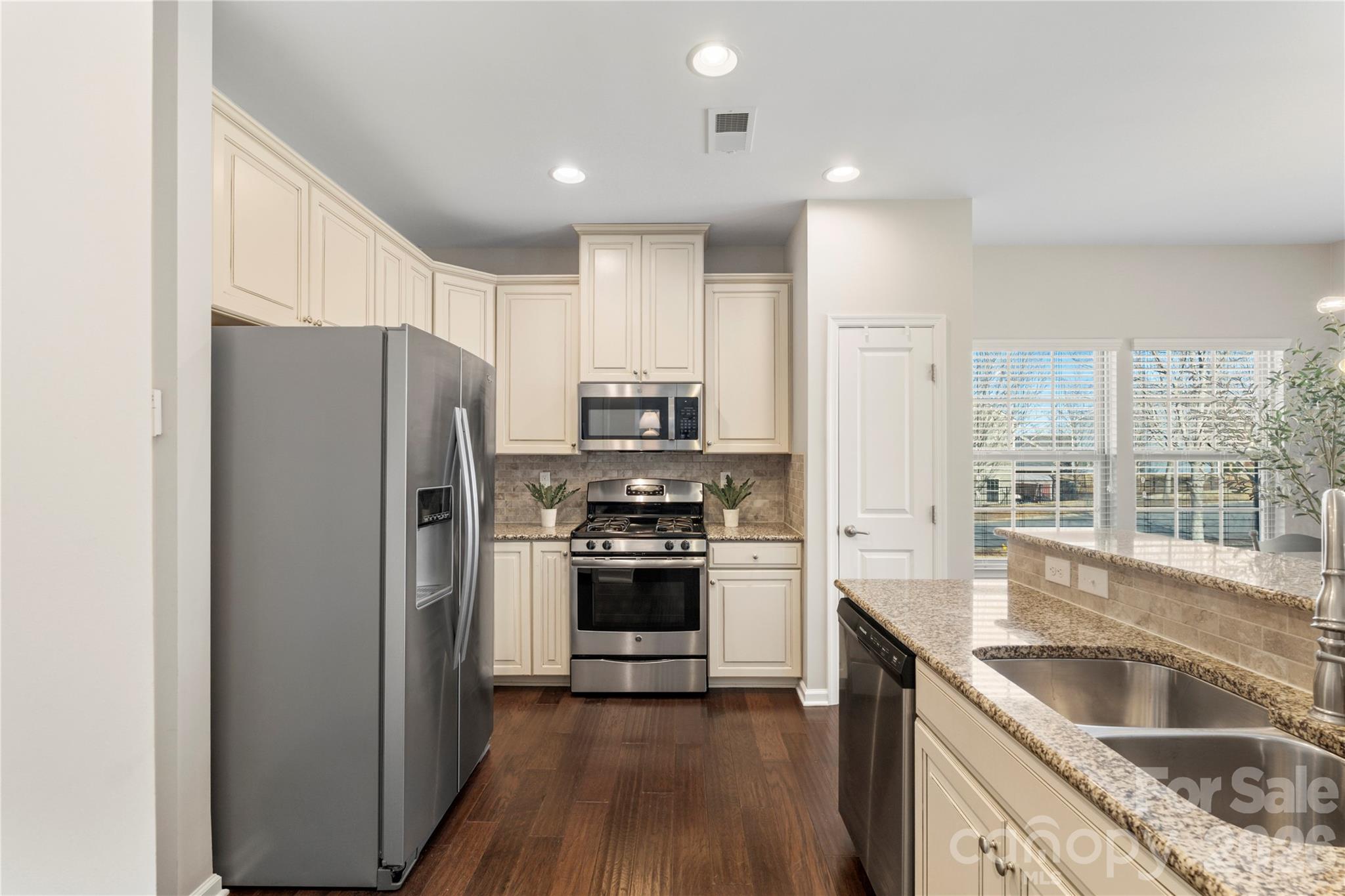 1845 Fleetwood Drive Charlotte NC 28208